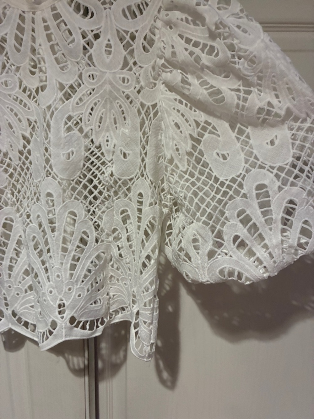 White Lace Puff-Sleeve Top - Picture 3 of 5